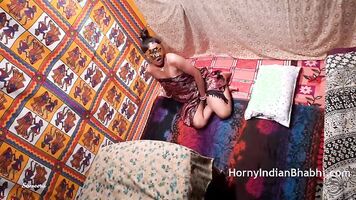 desi bhabhi desperate to get fucked masturbation porn